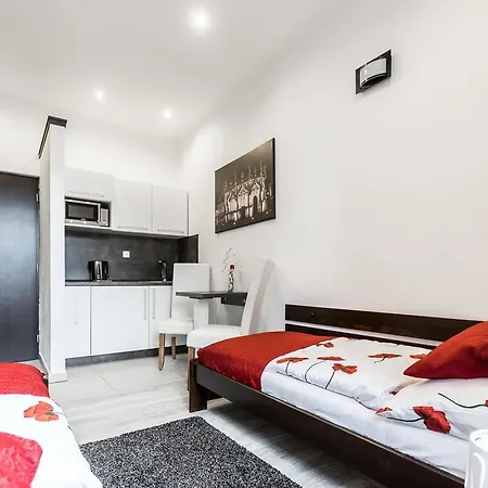 Hotel Apartments Benesova 6 Guest house