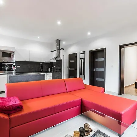 Hotel Apartments Benesova 6 Guest house