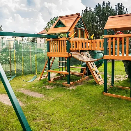 Hotel Apartments Benesova 6 3*